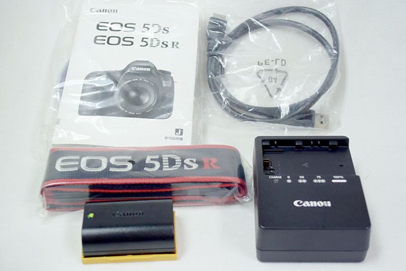 登場! 5DsR EOS Canon デジタル一眼レフ 3672ショット 美品 中古